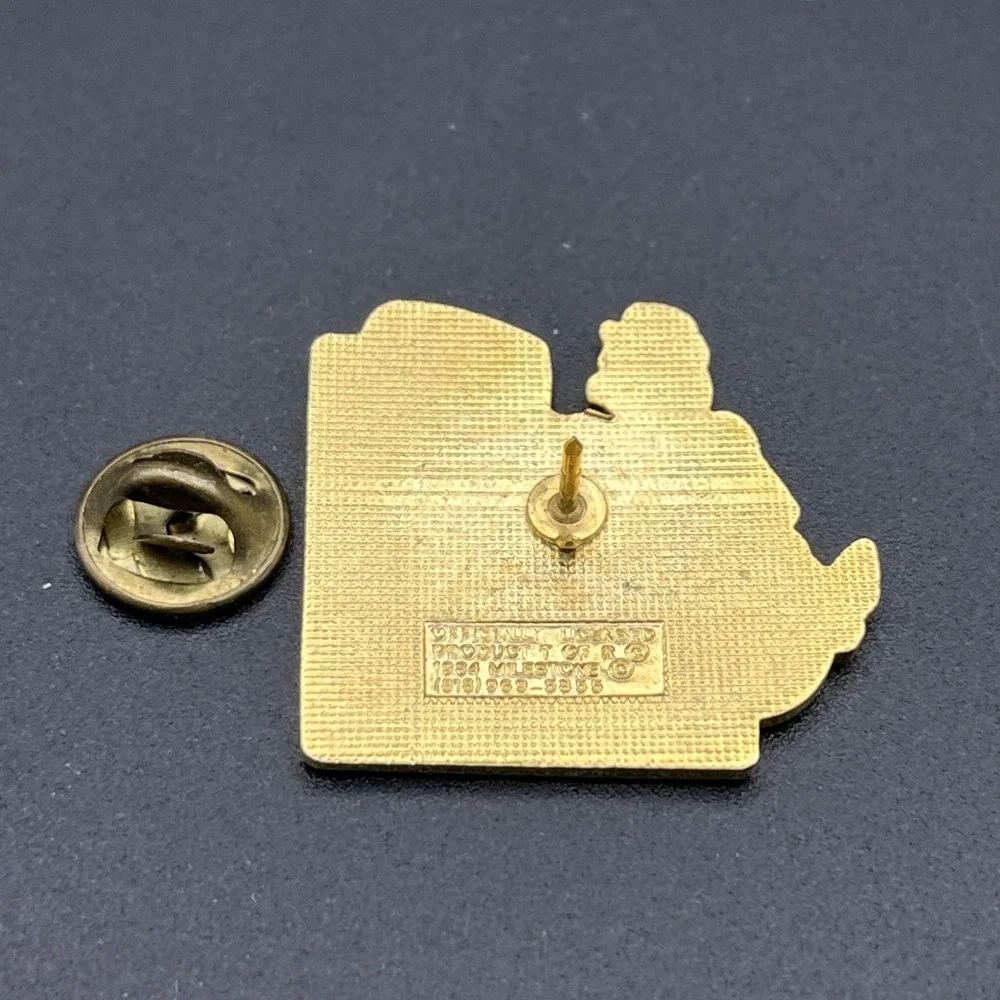 1993 Tournament Of Roses Nestle Sponsor Clown Lapel‎ Hat Pin